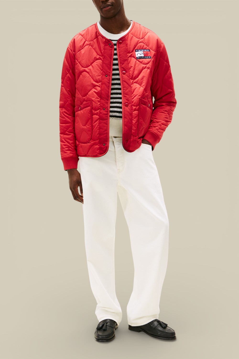 תמונת כל הלוק של ז'קט דו צדדי